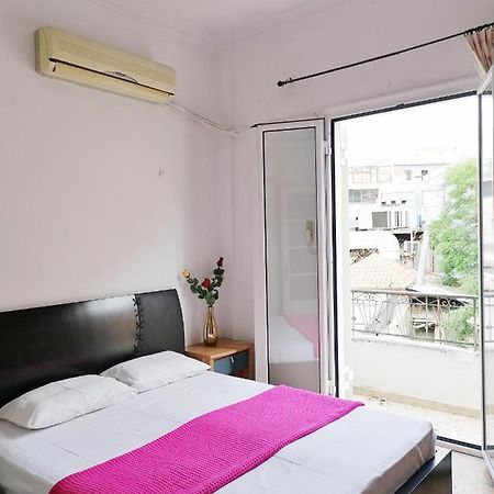 Athinas Apartment Near Acropoli And Monastiraki Metro Athena Bagian luar foto